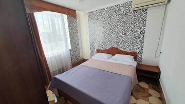 Четырехместный номер с видом на море в Отеле Hotel Nariman